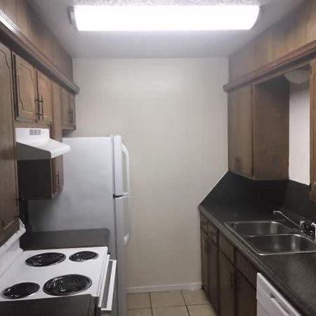 One Bedroom Close To Fort Sill! Lawton Esterno foto