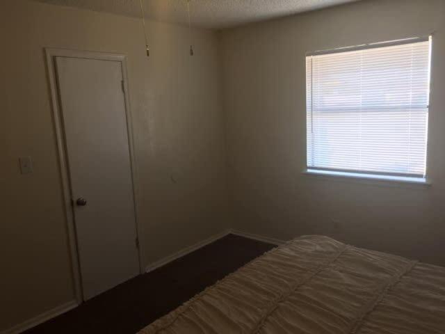 One Bedroom Close To Fort Sill! Lawton Esterno foto